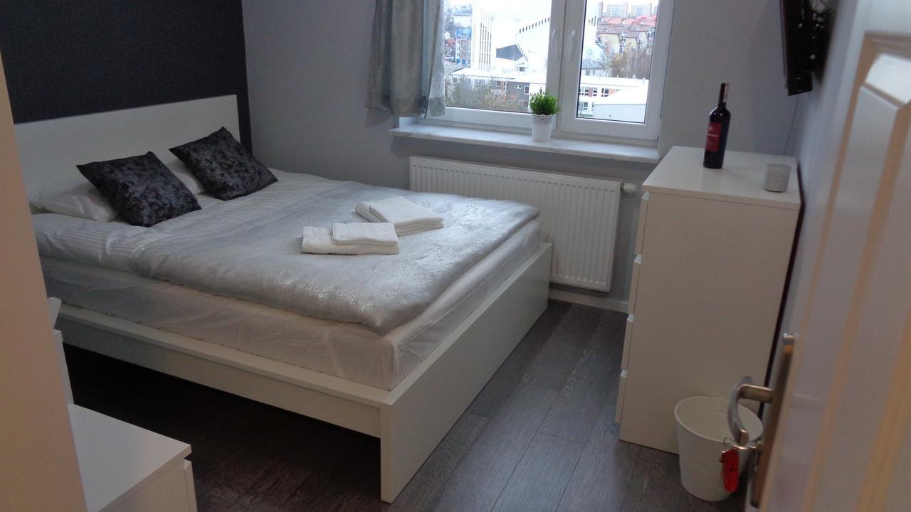 Pokoje Zachodnia 2F Apartment Bialystok Bagian luar foto