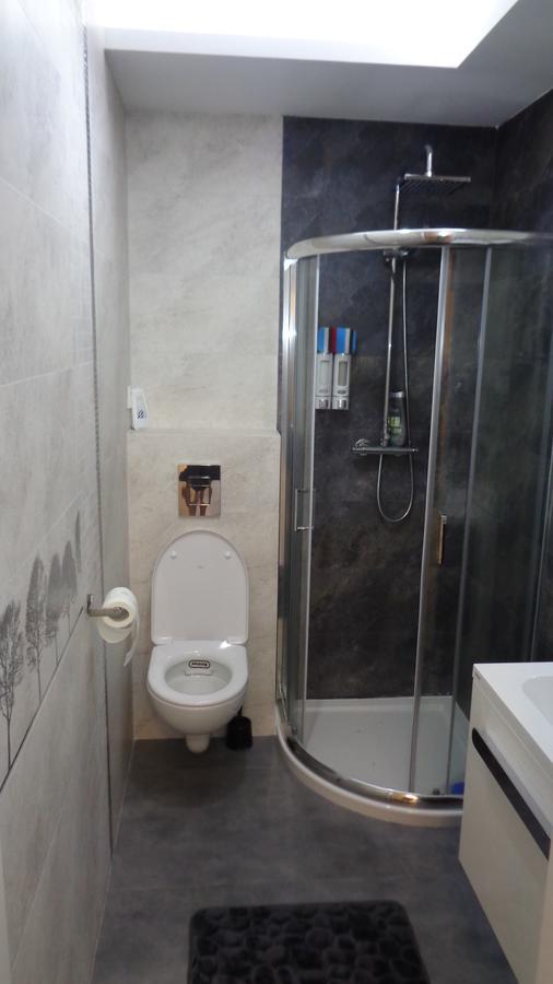 Pokoje Zachodnia 2F Apartment Bialystok Bagian luar foto