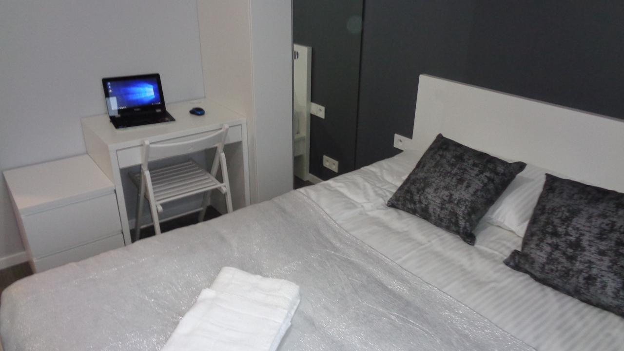 Pokoje Zachodnia 2F Apartment Bialystok Bagian luar foto