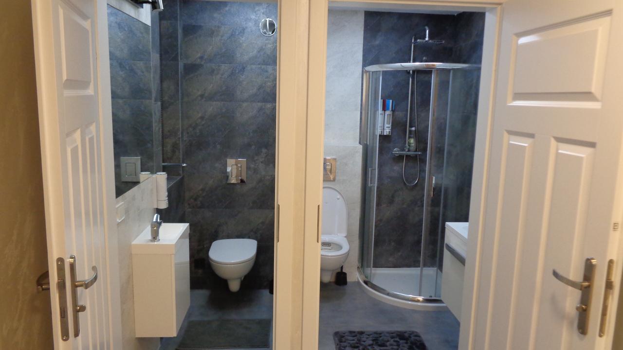 Pokoje Zachodnia 2F Apartment Bialystok Bagian luar foto