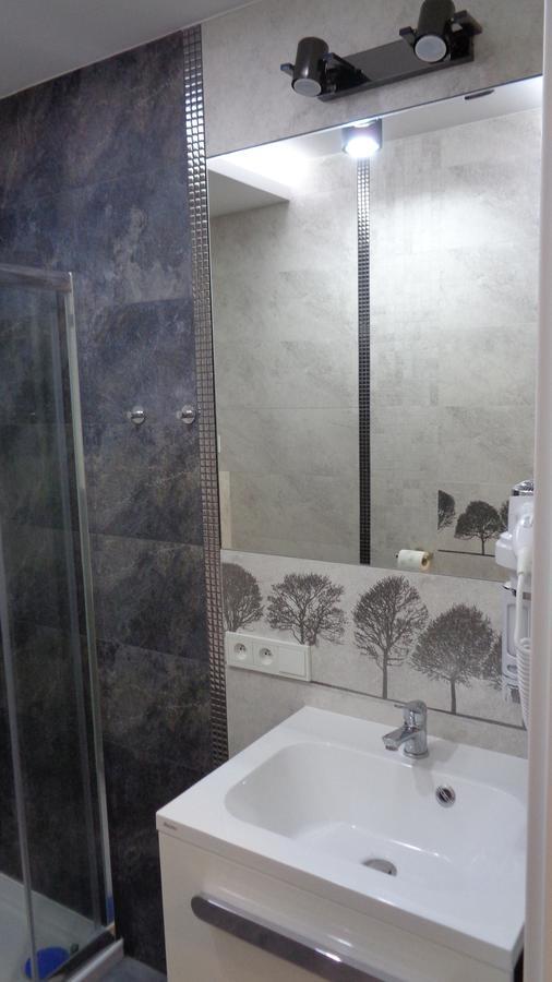 Pokoje Zachodnia 2F Apartment Bialystok Bagian luar foto